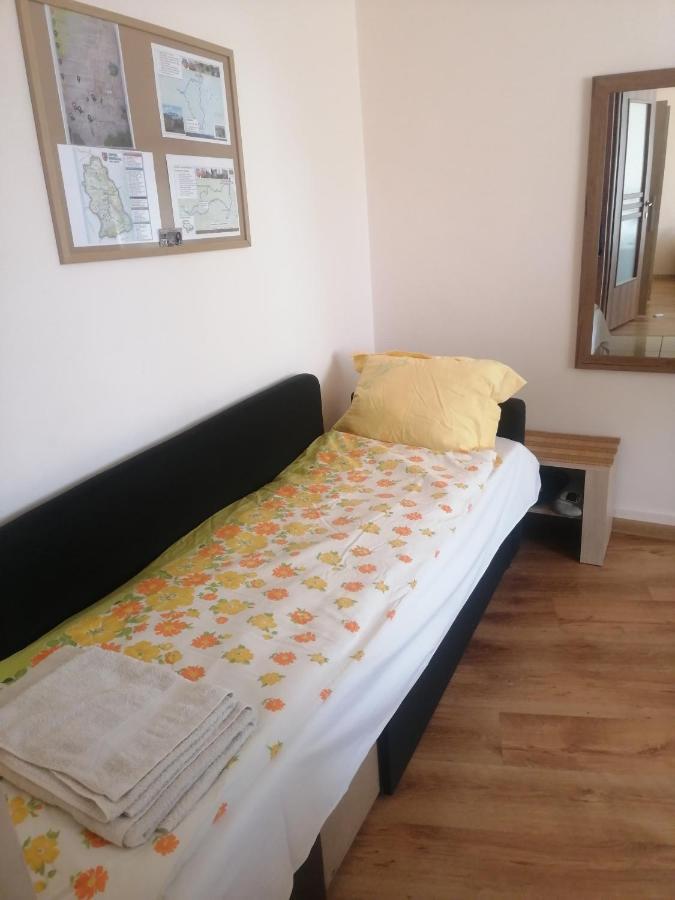 AmigoHD Appartement Hunedoara Buitenkant foto