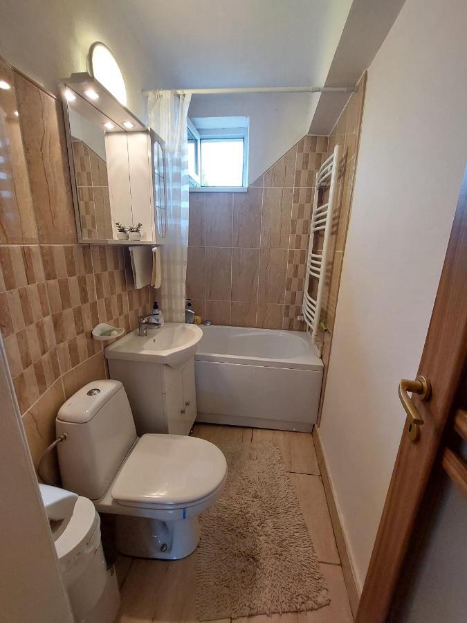 AmigoHD Appartement Hunedoara Buitenkant foto